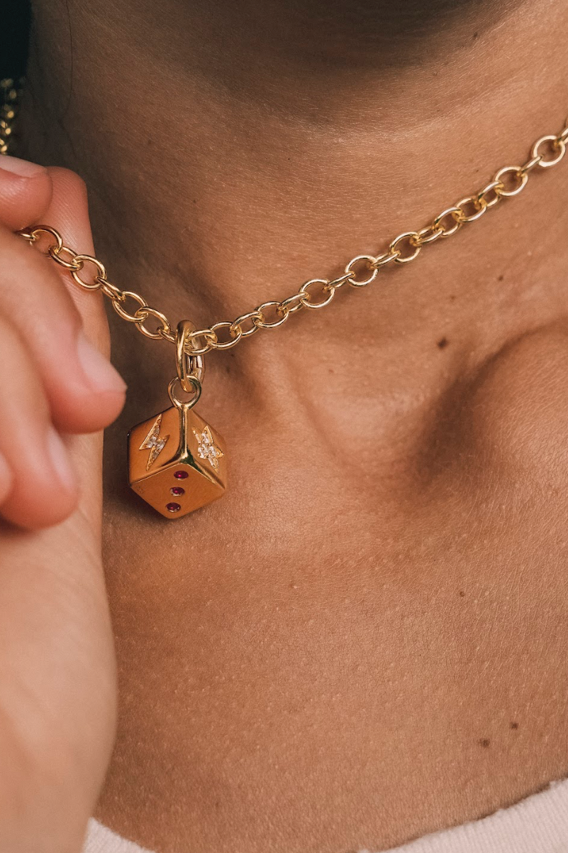 PLAYER NECKLACE