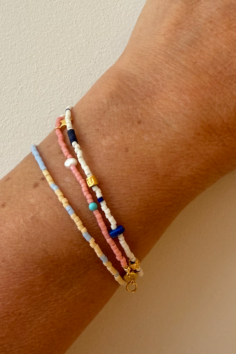 HI TIMES BLUE BRACELET