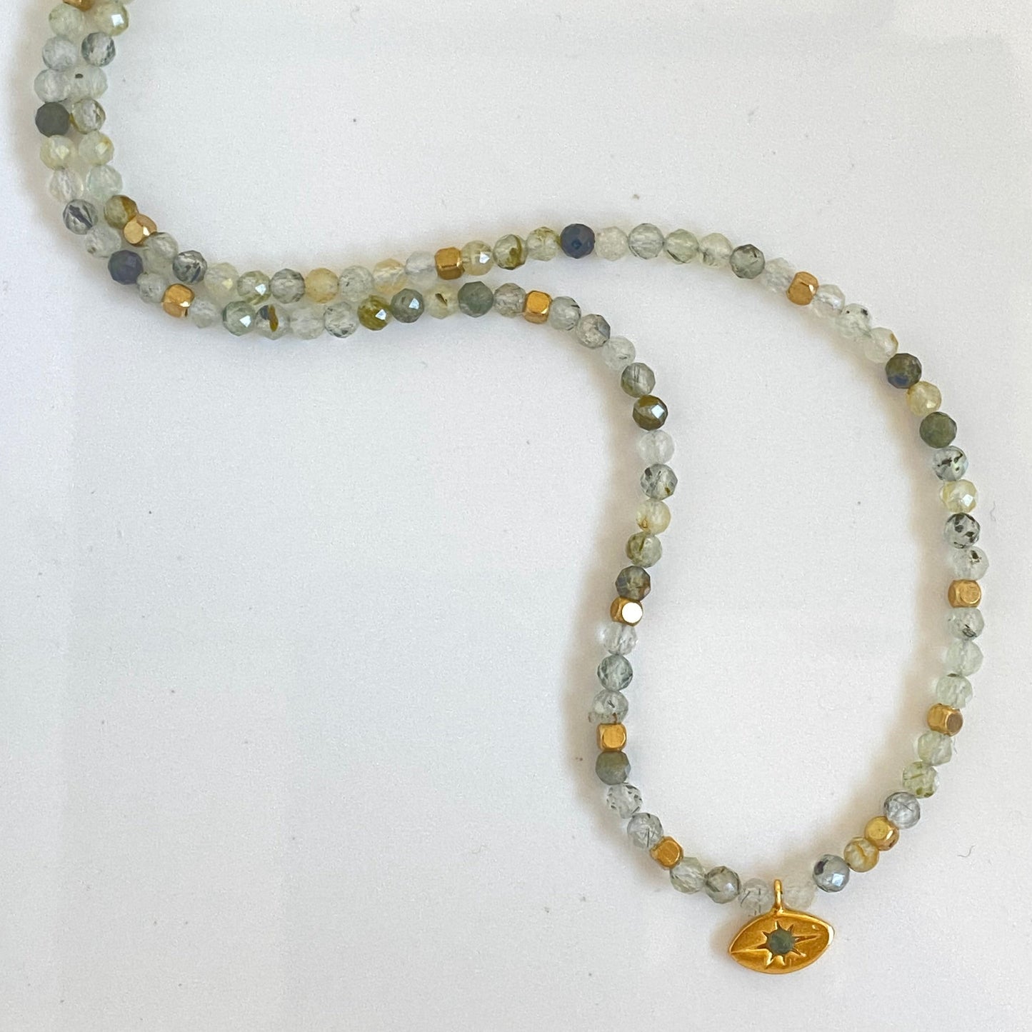BELLA DONNA NECKLACE