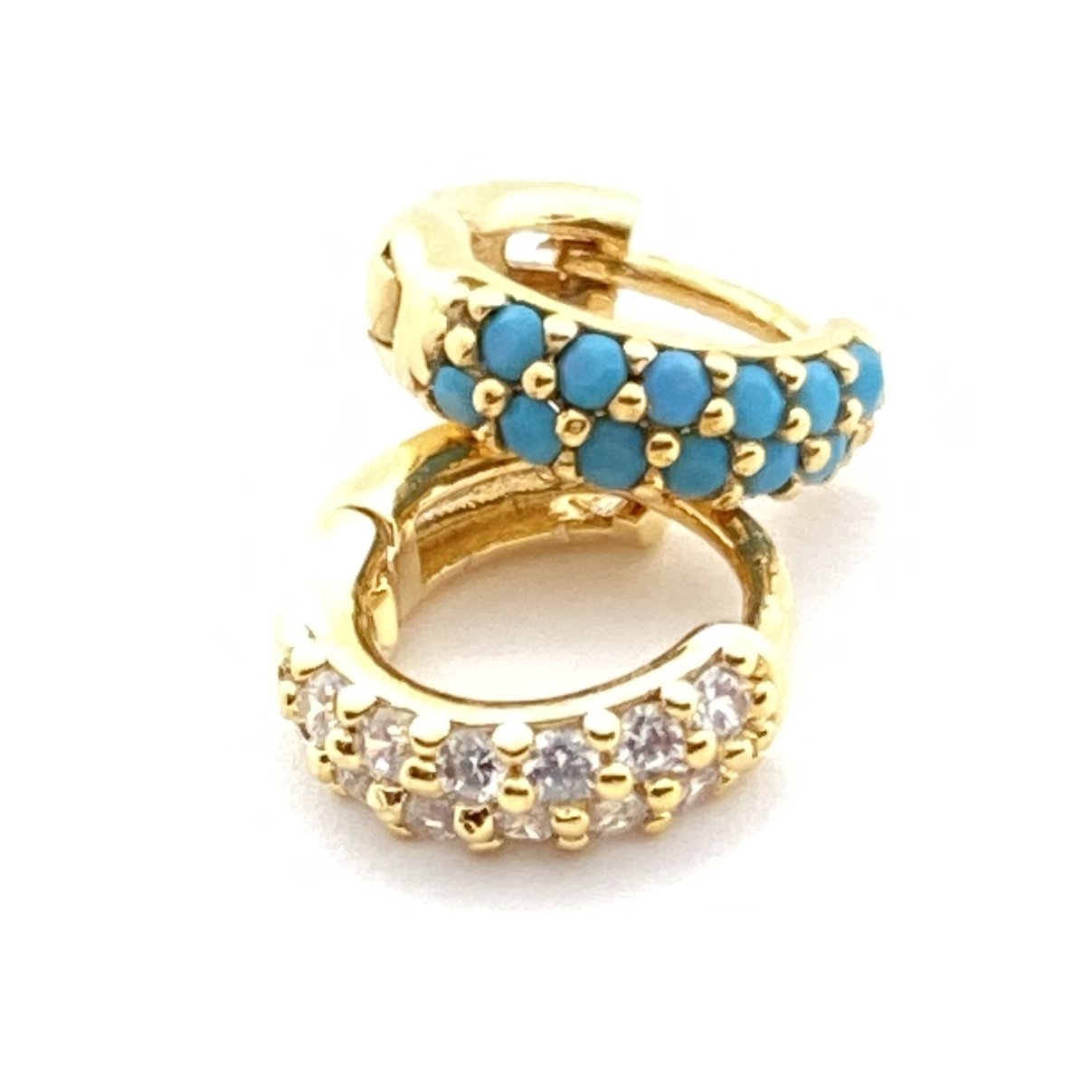 OCEAN WAVE CRYSTAL HUGGIE