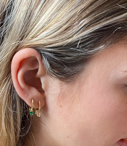 THREE SISTERS GOLD HUGGIE EMERALD