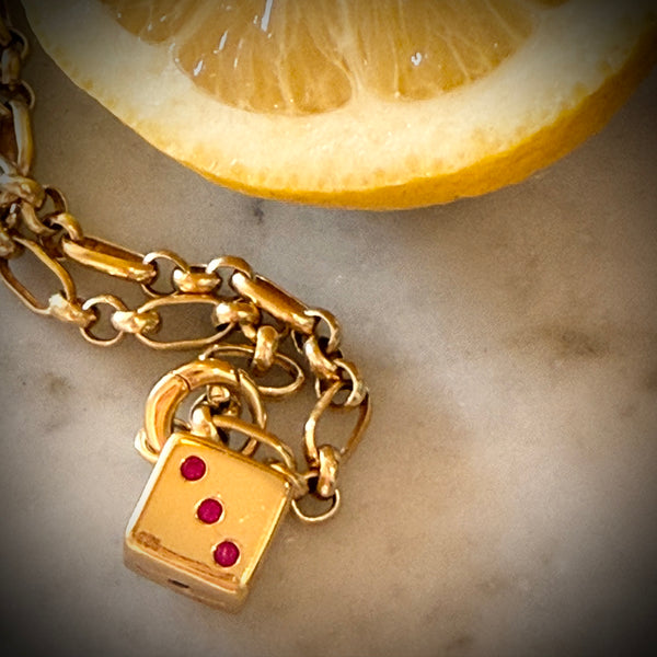 PLAYER CHARM