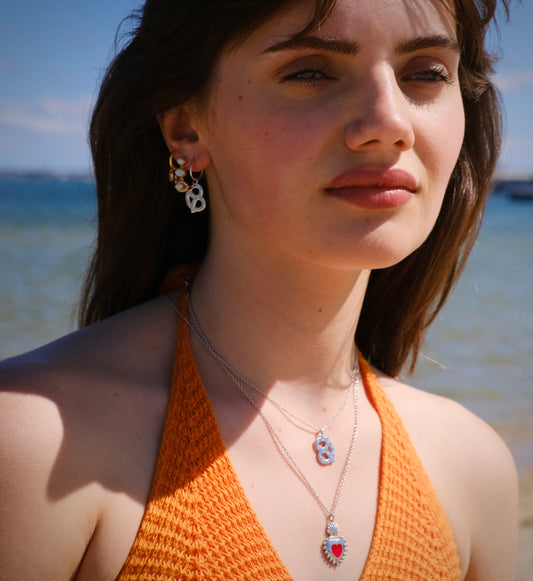 YOU CAN'T BREAK MY HEART NECKLACE SILVER