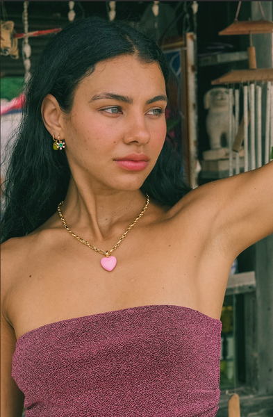 HOT POP PINK HEART NECKLACE